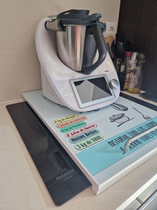 Base deslizante para robot de cozinha