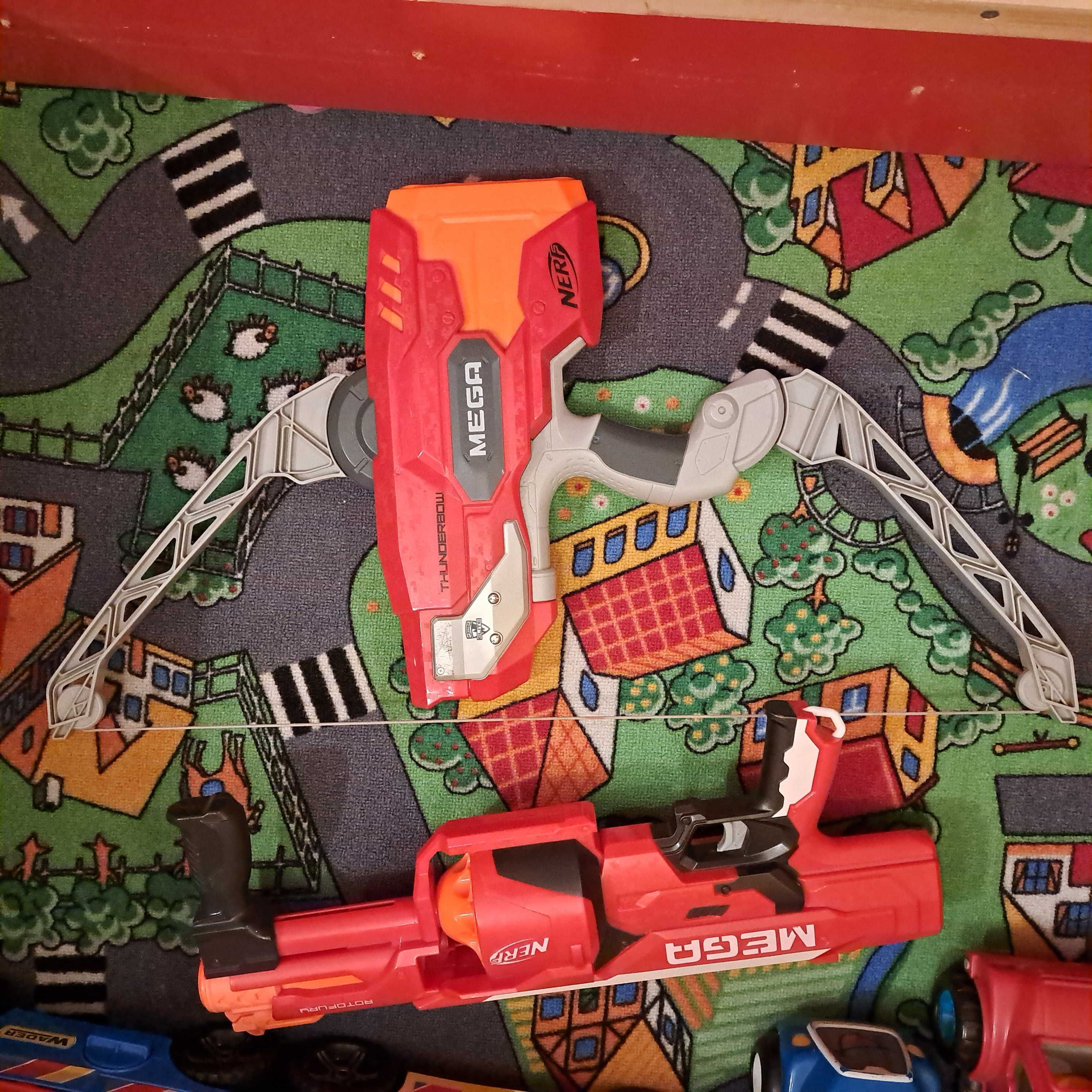 Sprzedam mega nerf rotofury oraz łuk oryginalne