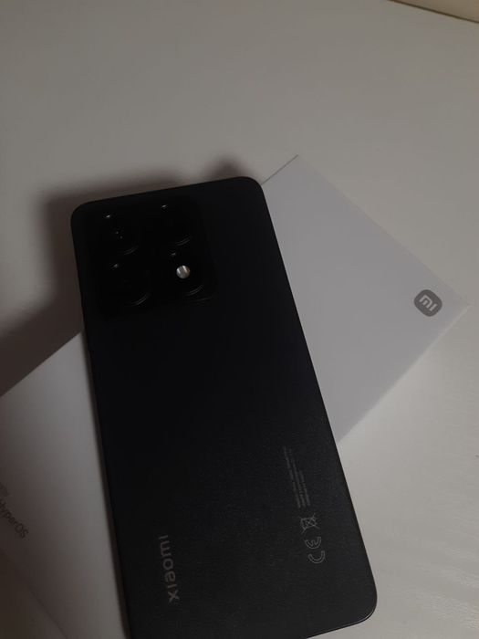 Xiaomi 14t стан майже ідеальний