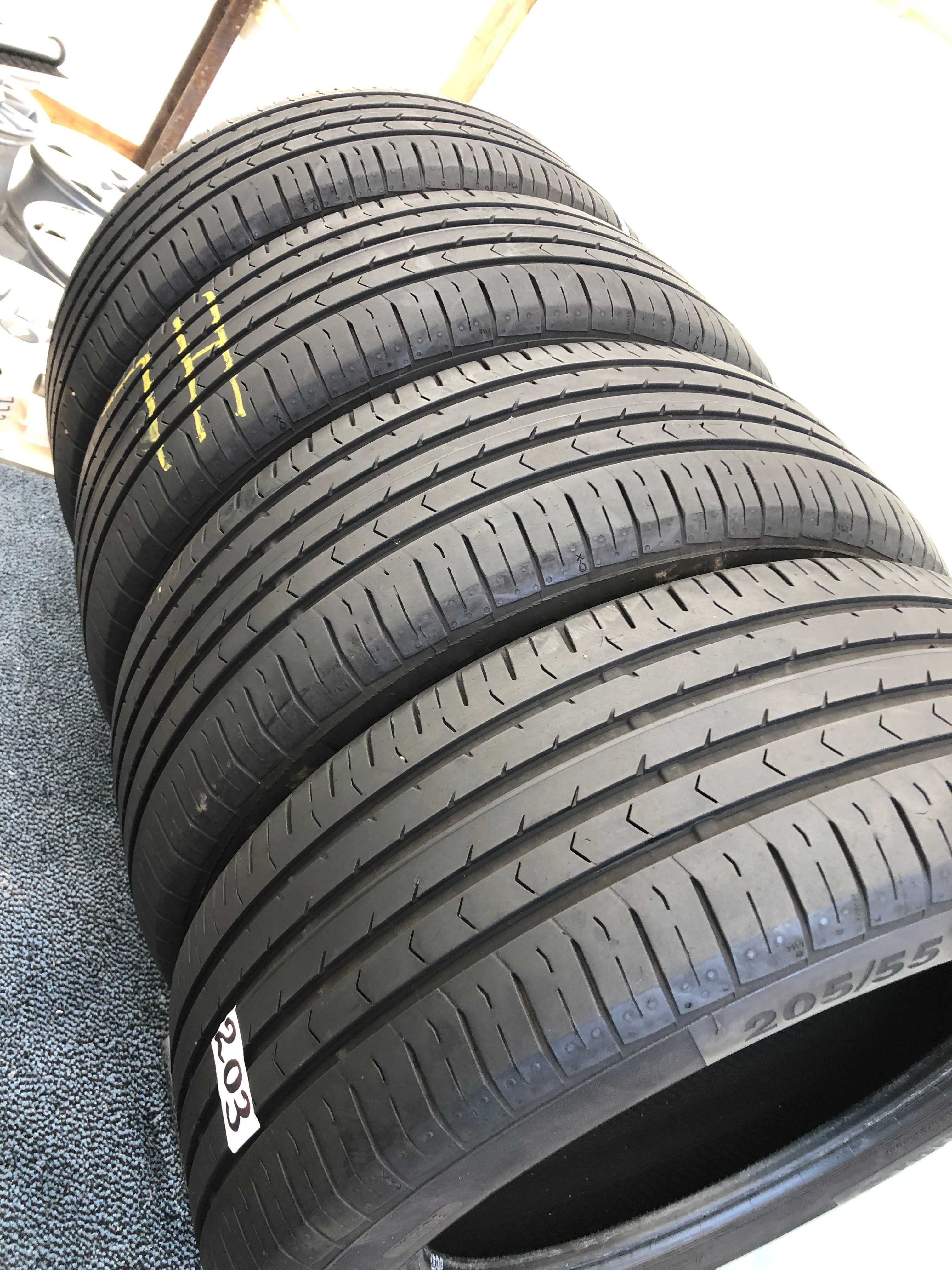 205/55 R16 Continental