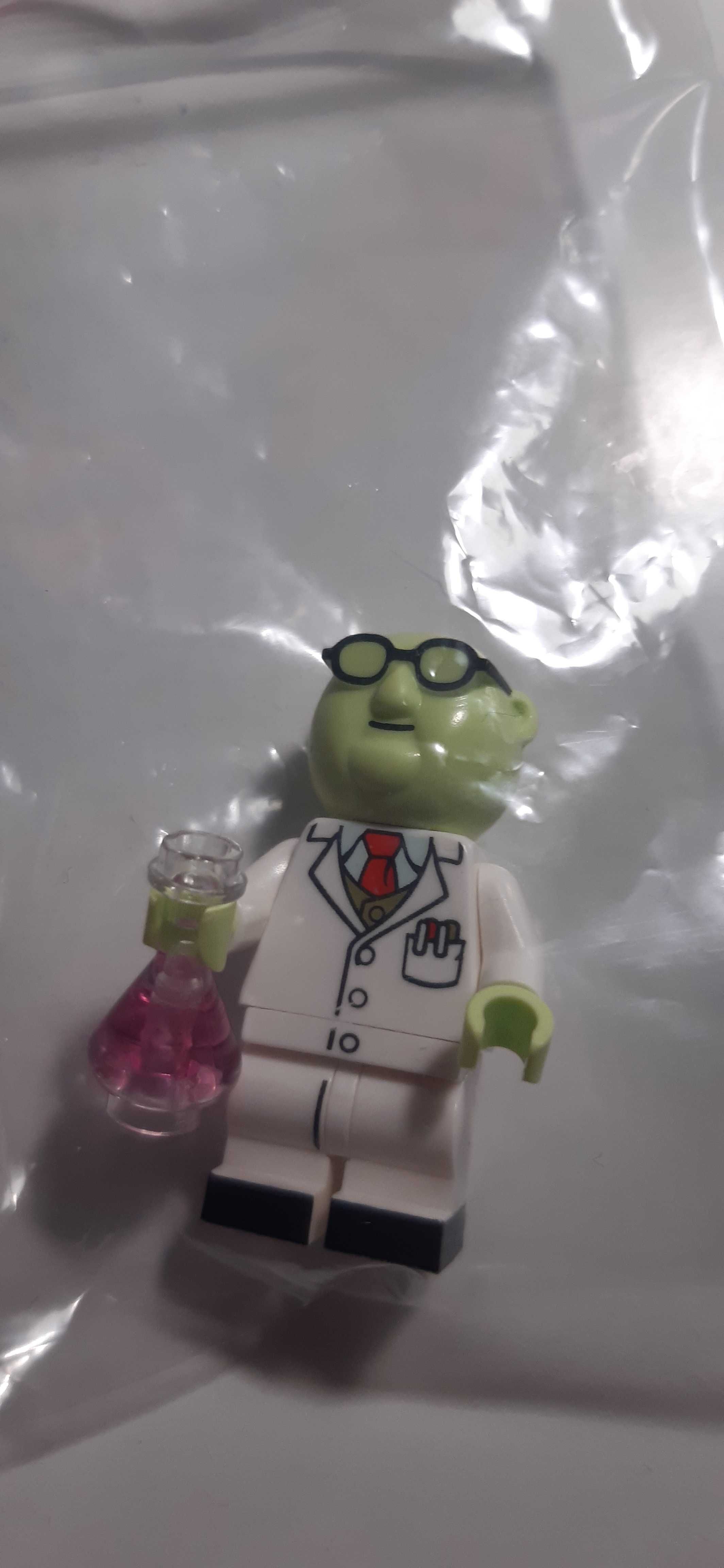 LEGO Mini figures Muppety chemik