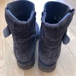 Botas castanha quentes