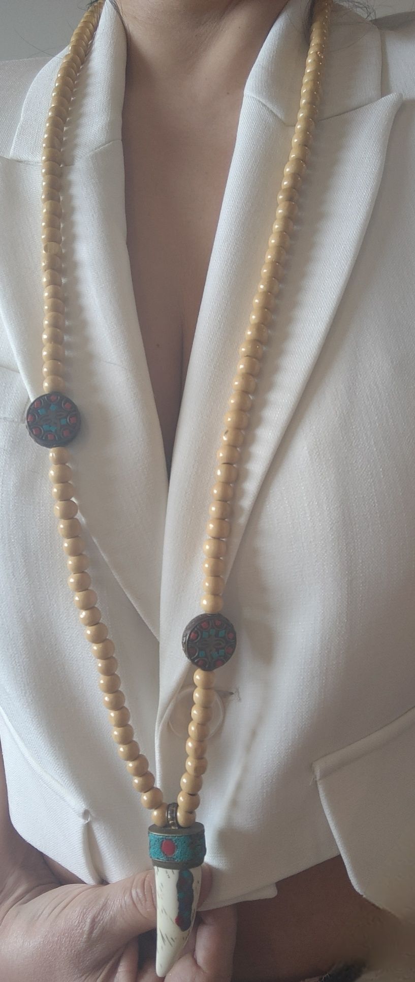 Bijuteria - colares e pulseiras