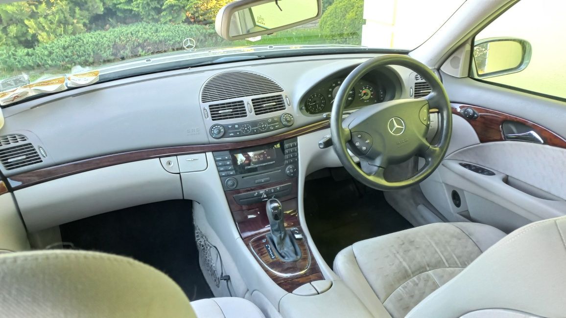 Mercedes Benz E  klasa  1.8 Kompresor 2004r