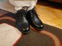 Buty chłopięce na komunię czarne skóra jak nowe r. 32