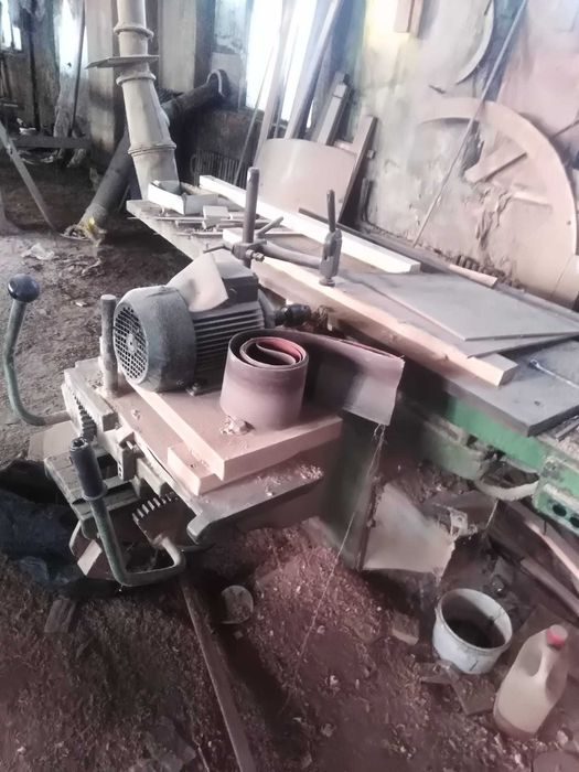 Продам долбежку, станок для сшивки шпону.