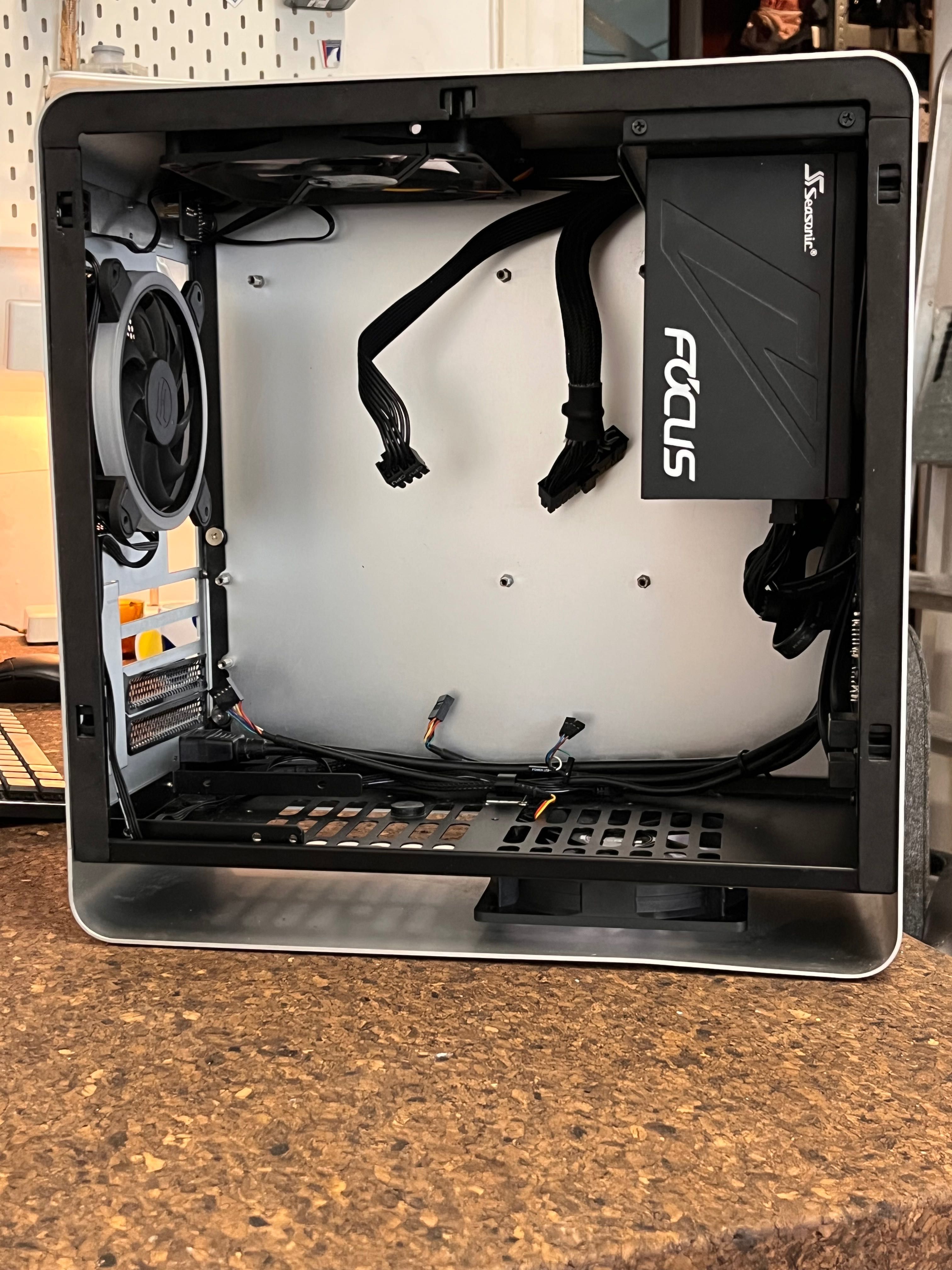 Jonsbo UMX-3 matx