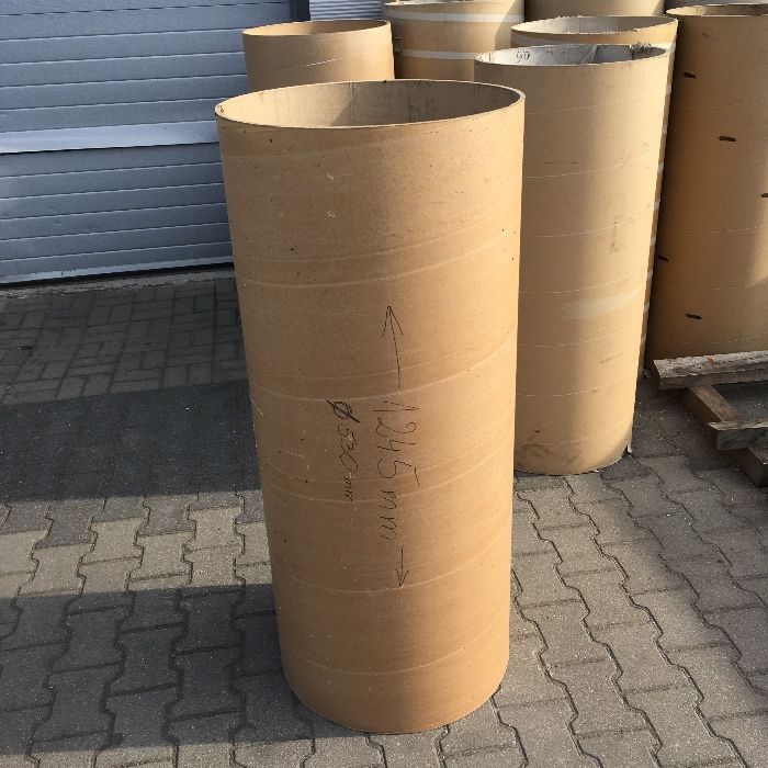 Kompostownik, rura z papieru na szalunek