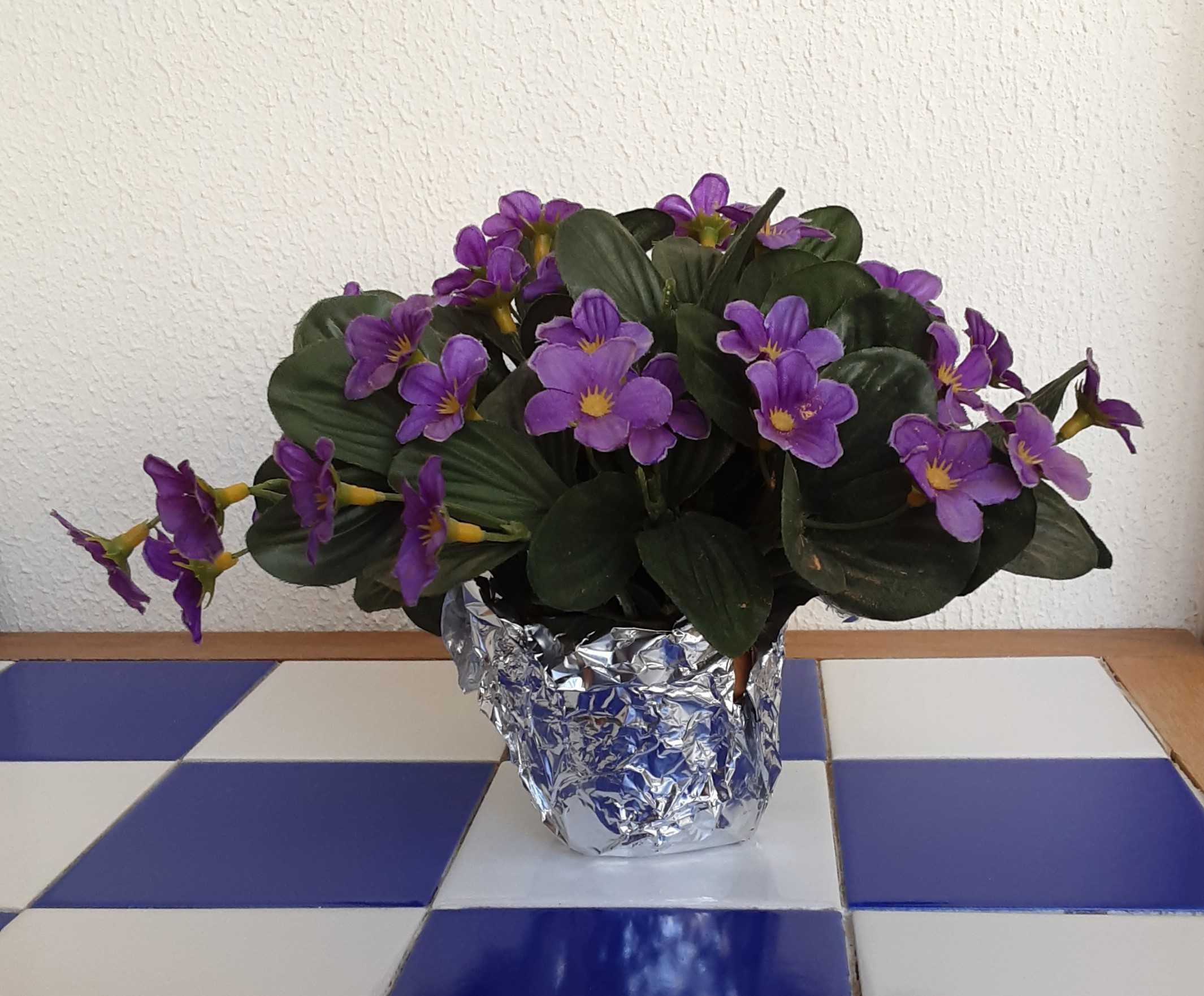 Flores Artificiais Decorativas - Entre 2,50€ e 3,50€!