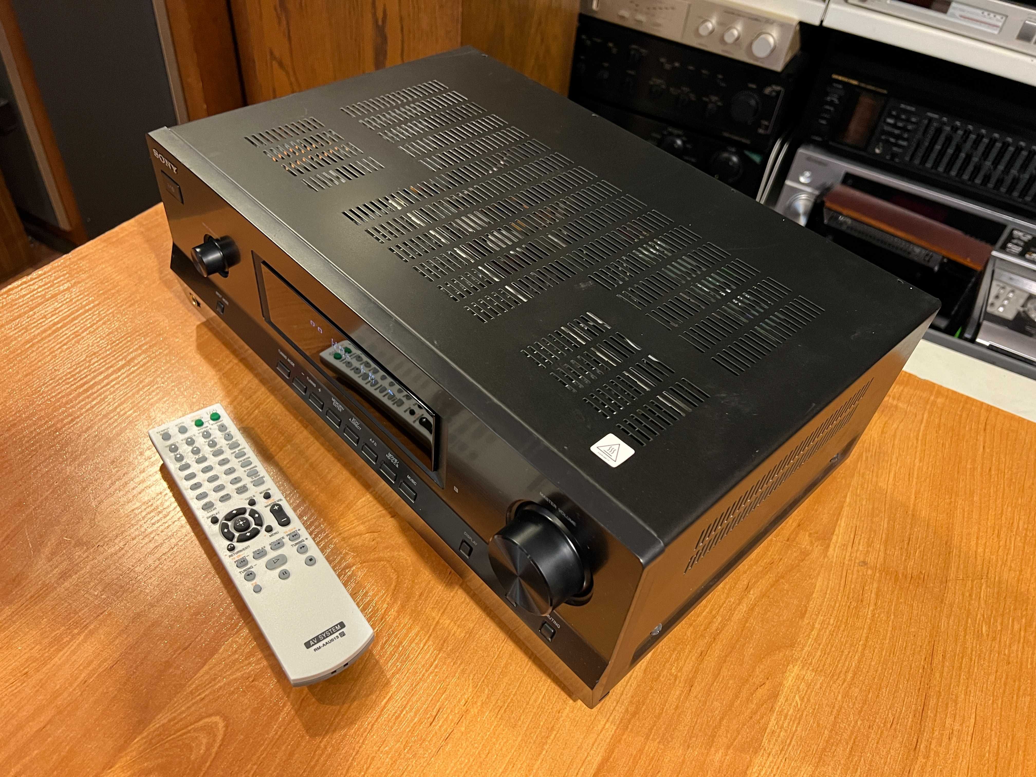 Amplituner Sony STR-DH520 Audio Room