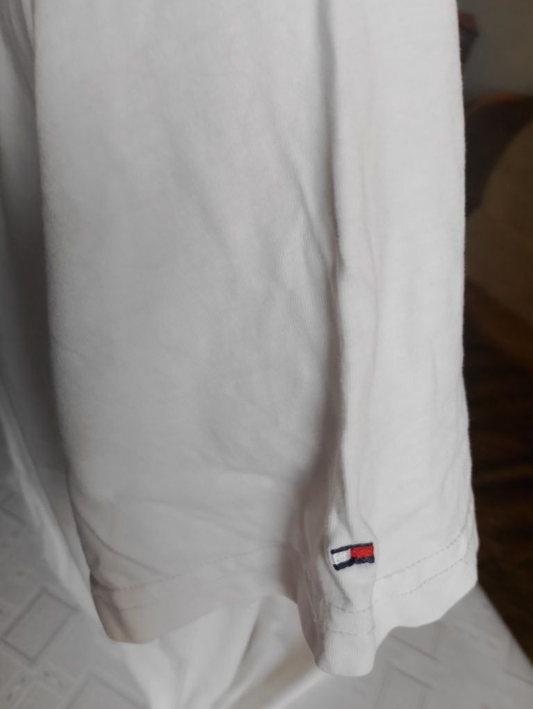 Koszulka męska Tommy Hilfiger rozmiar XL długość 71 szerokość 104