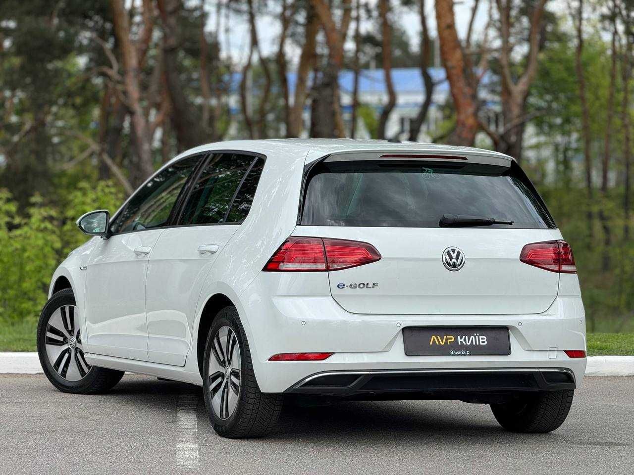 Volkswagen E-Golf 2017 рік, 36 кВт, автомат