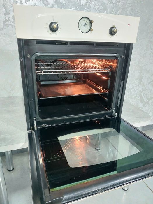 Духова шафа електрична Whirlpool