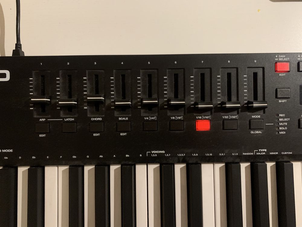 M-Audio Oxygen Pro 61 Pianino kontroler MIDI