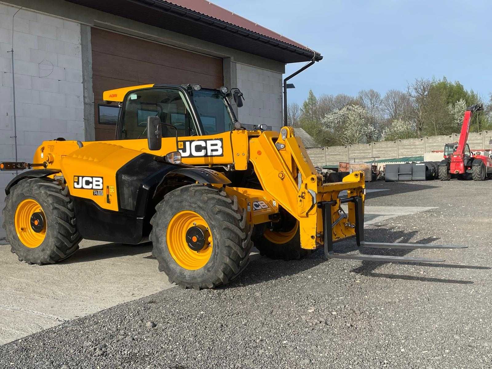JCB 531-70 AGRI jak 536 i 541 manitou claas cat