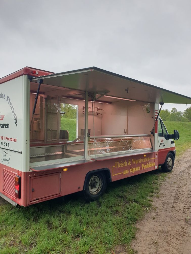 Peugeot  BOXER Autosklep węd Gastronomiiczny  Food Truck