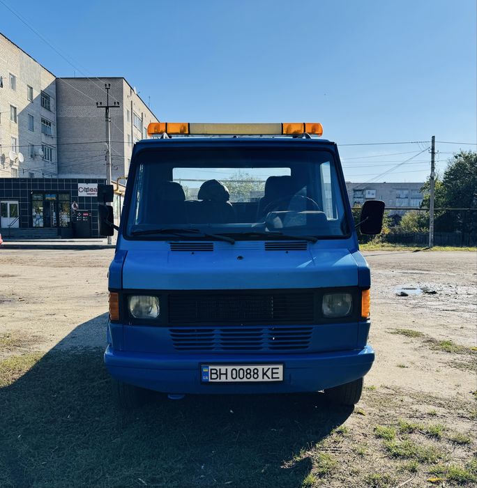 Mercedes-Benz евакуатор