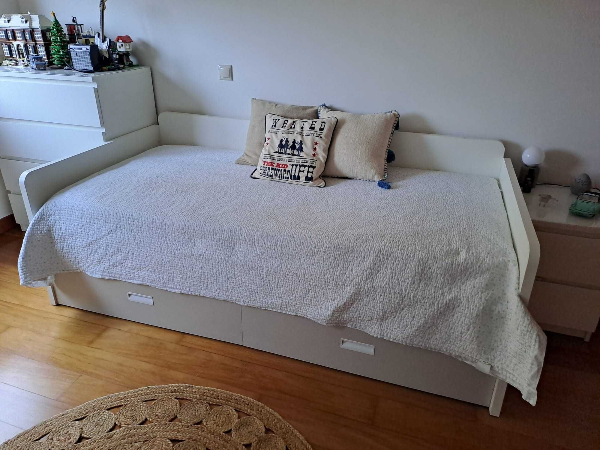 Cama de criança/solteiro