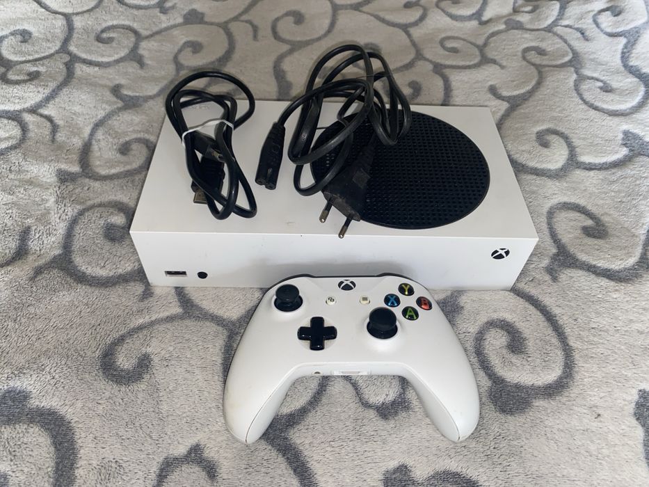 Консоль Xbox Series S 512 Gb
