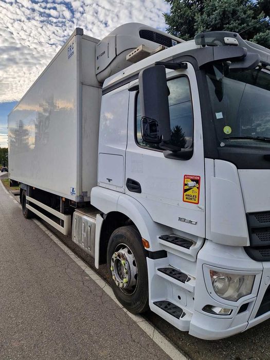 Mercedes Actros 1830