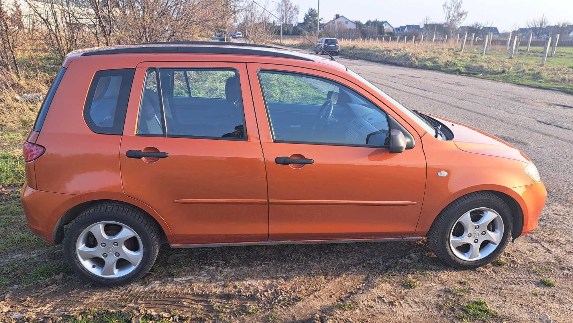 Mazda 2 -  1,4  benzyna