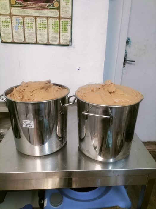 Арахісова паста 100% натуральна — без цукру, солі та олії