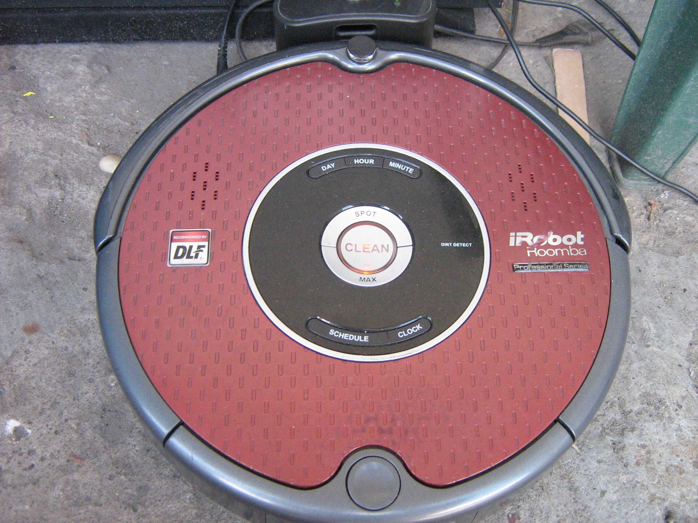 Robot Roomba sprzątający