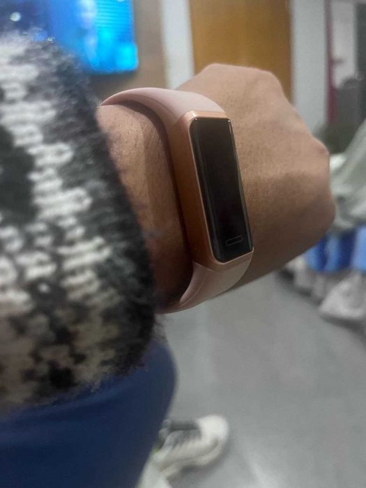 Водонепроницаемый смарт-браслет DOOGEE DG Band