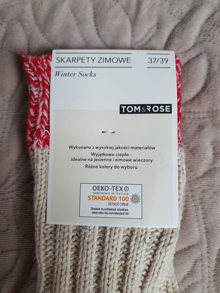 Nowe skarpety zimowe w rozmiarze 37-39