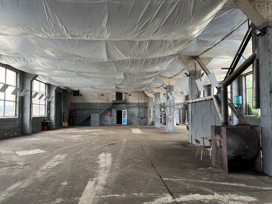 Оренда під склад, майстерню, СТО 577 м2, Поділ