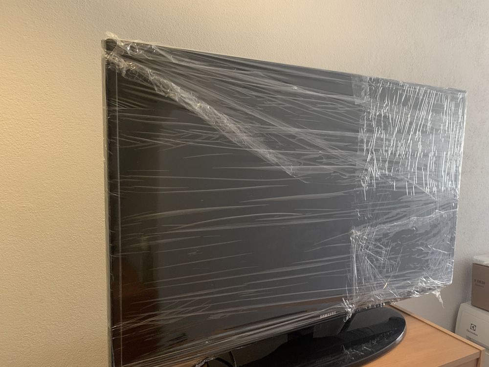Televisao Samsung de 40 pulgadas com pouco uso
