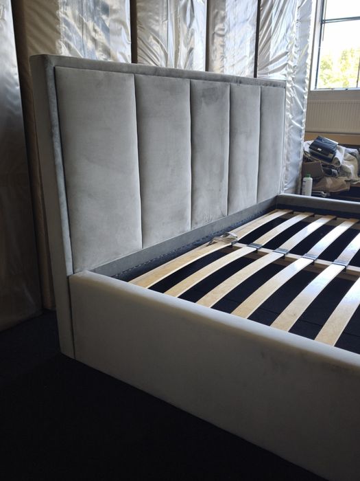 Łóżko 160x200 •  stelaż drewniany • nowe •