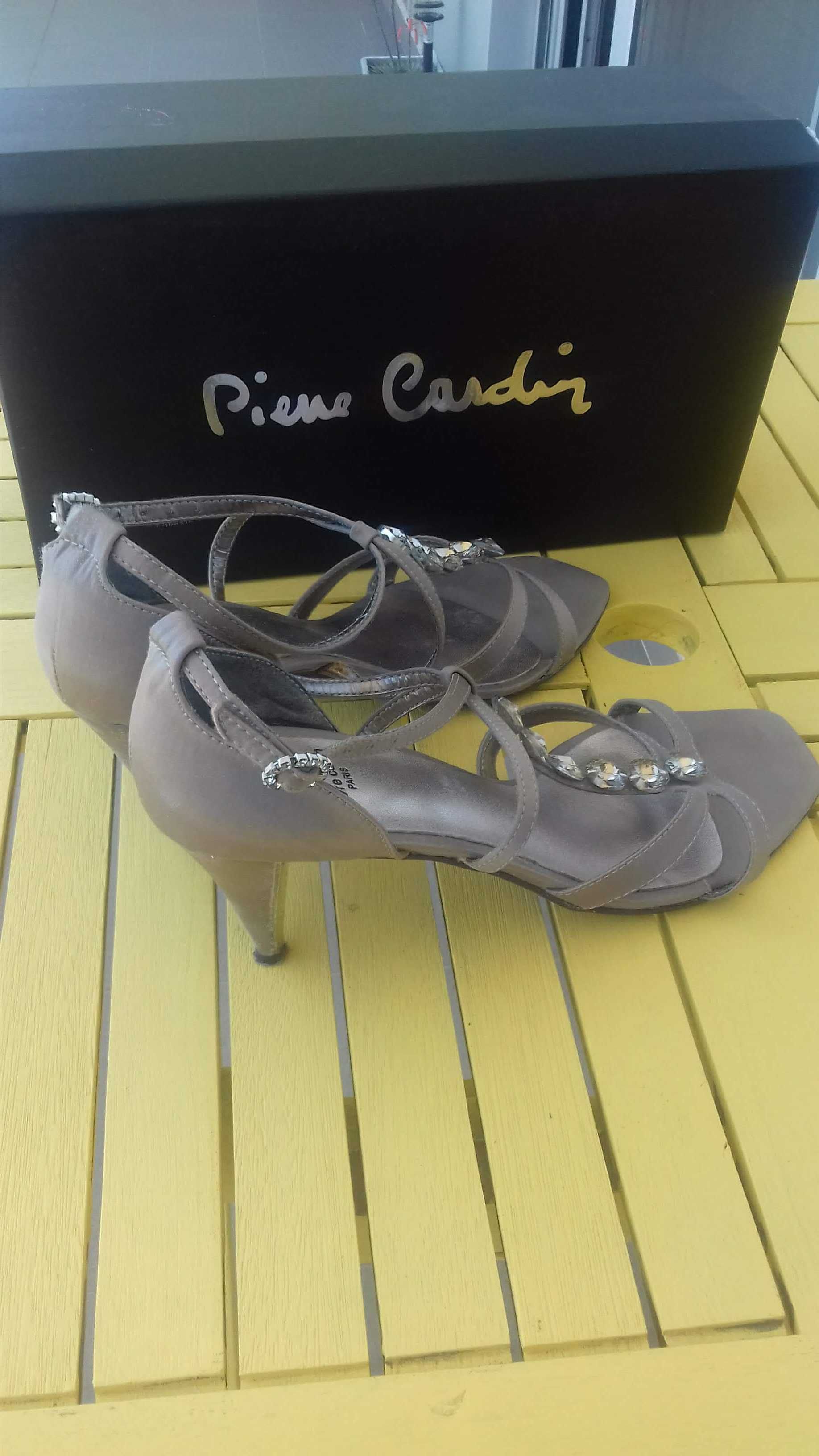 Sandália de Cerimónia da Pierre Cardin