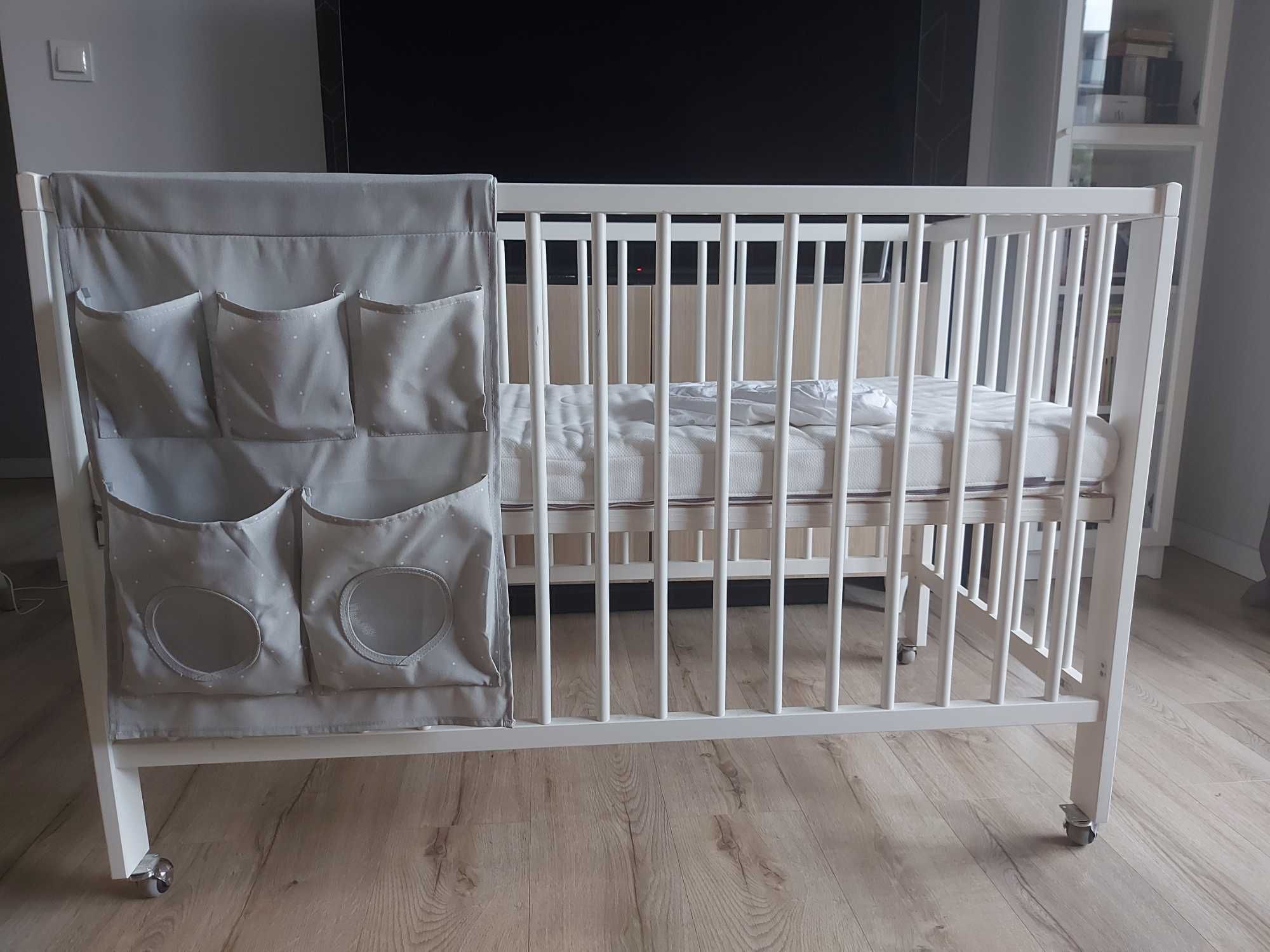 Łóżeczko Ikea z materacem