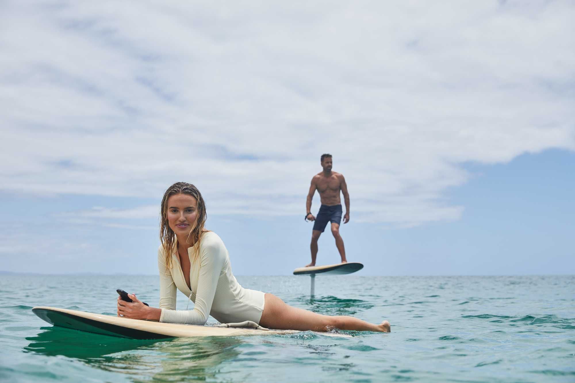 Fliteboard Carbon ASH - efoil elektryczna deska surfingowa hydrofoil