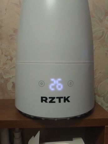 Ультразвуковой увлажнитель воздуха RZTK HM 3033S. Идеальное состояние