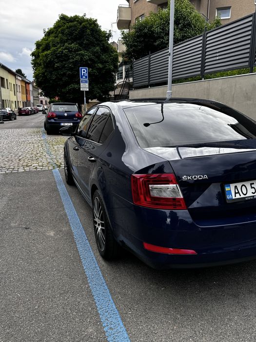 Skoda oktavia 2013 рік