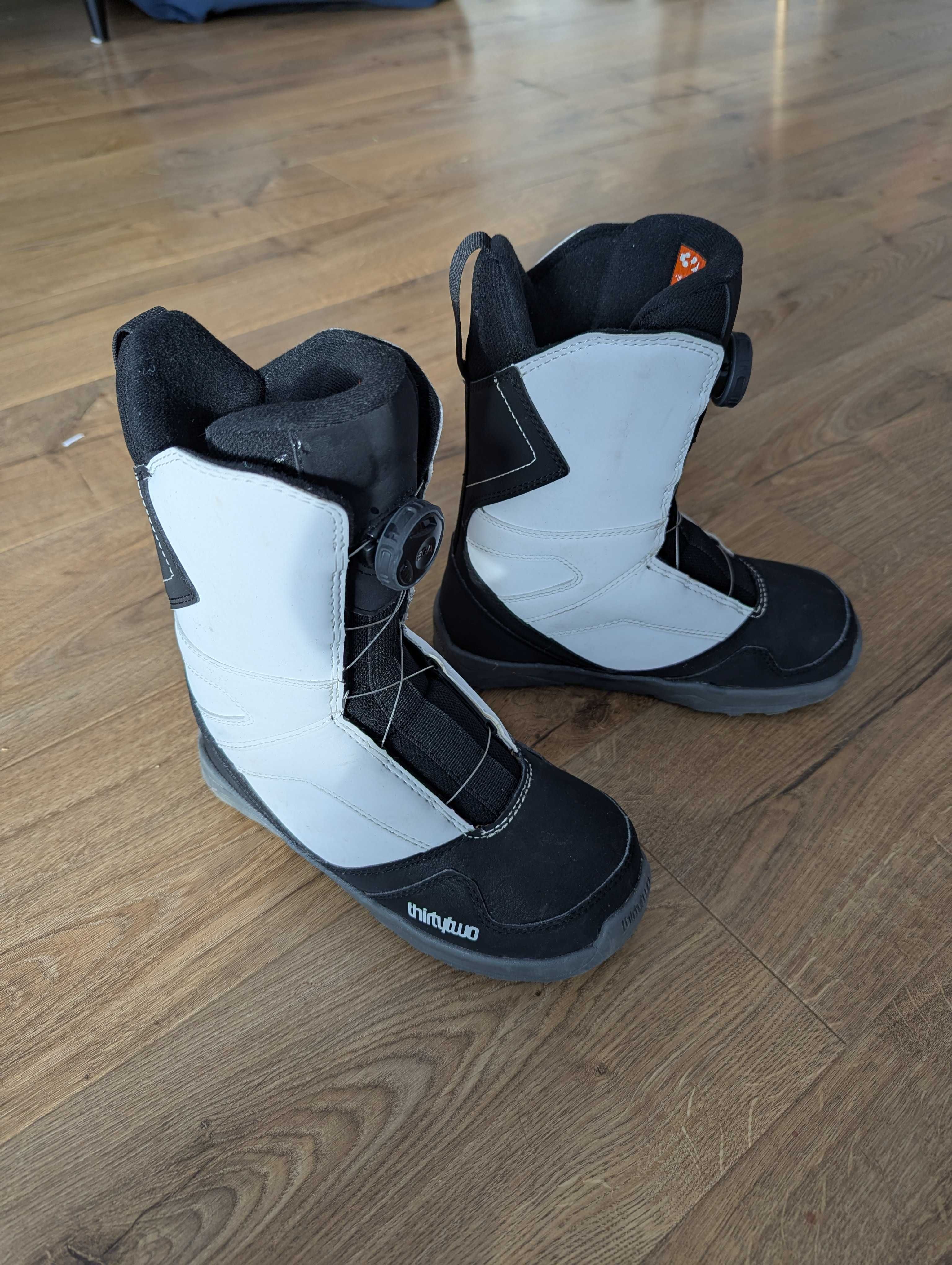 Dziecięce buty snowboardowe ThirtyTwo KIDS BOA Jr rozm. 34