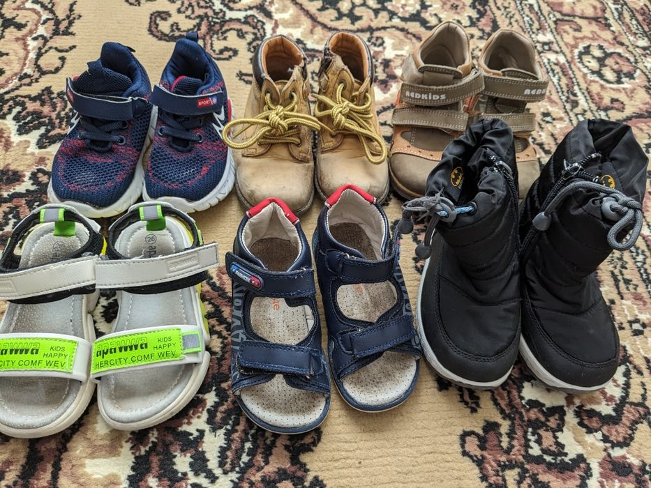 Взуття для хлопчиків розмір 25