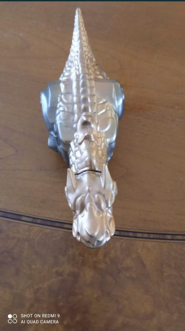Zabawka transformers jeżdżący grimlock