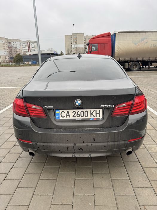 Власний автомобіль, в чудовому стані