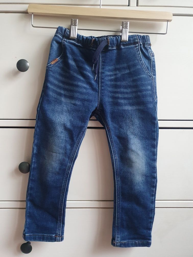 92/98 NEXT jeans ciepłe na gumce