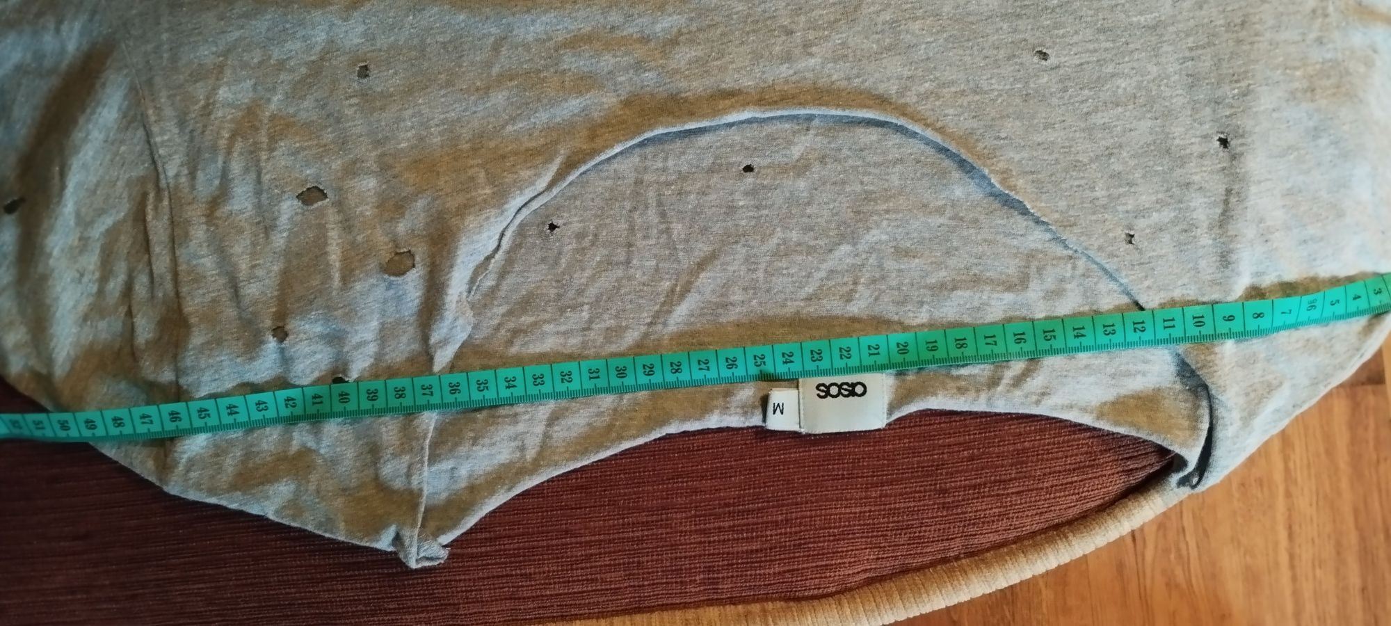 Koszulka ASOS dla odważnego mężczyzny