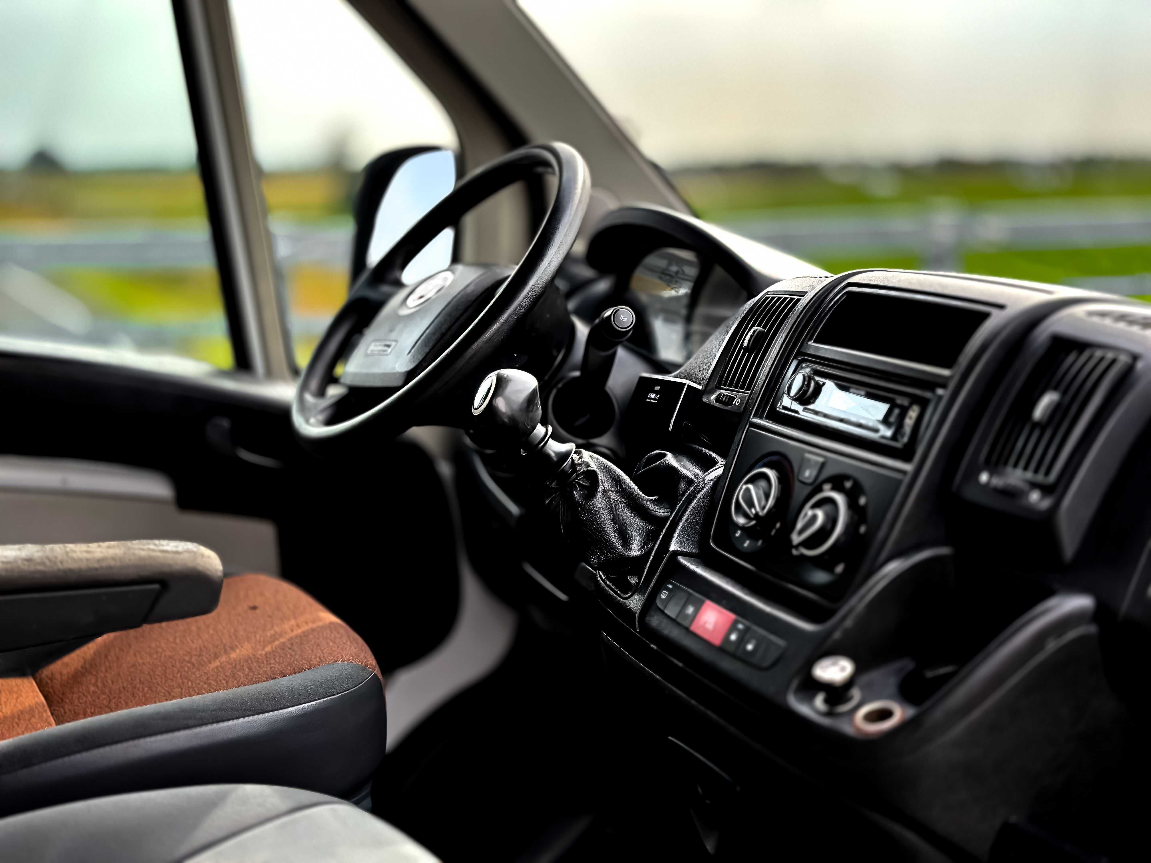 TANIO wynajem busów brygadowych/dostawczych Fiat Ducato