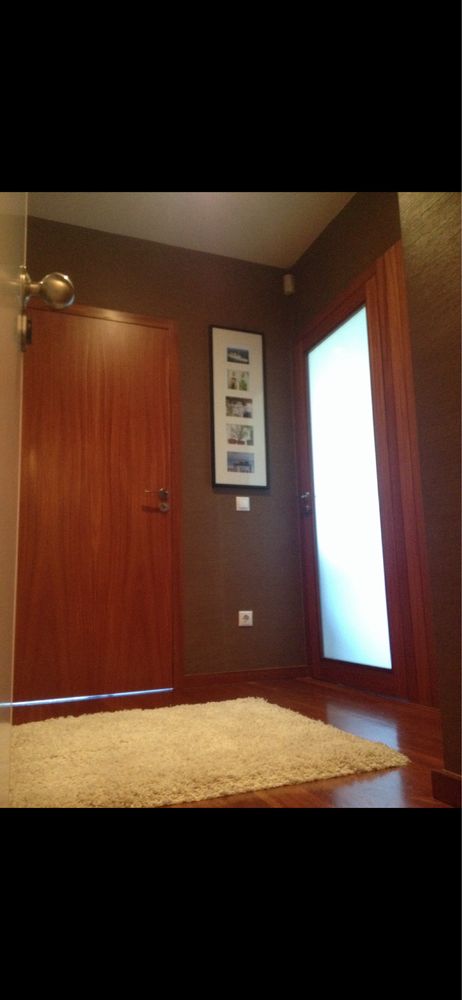 Apartamento T1 ,  com garagem fechada , Ginasio, na  Granja luxo