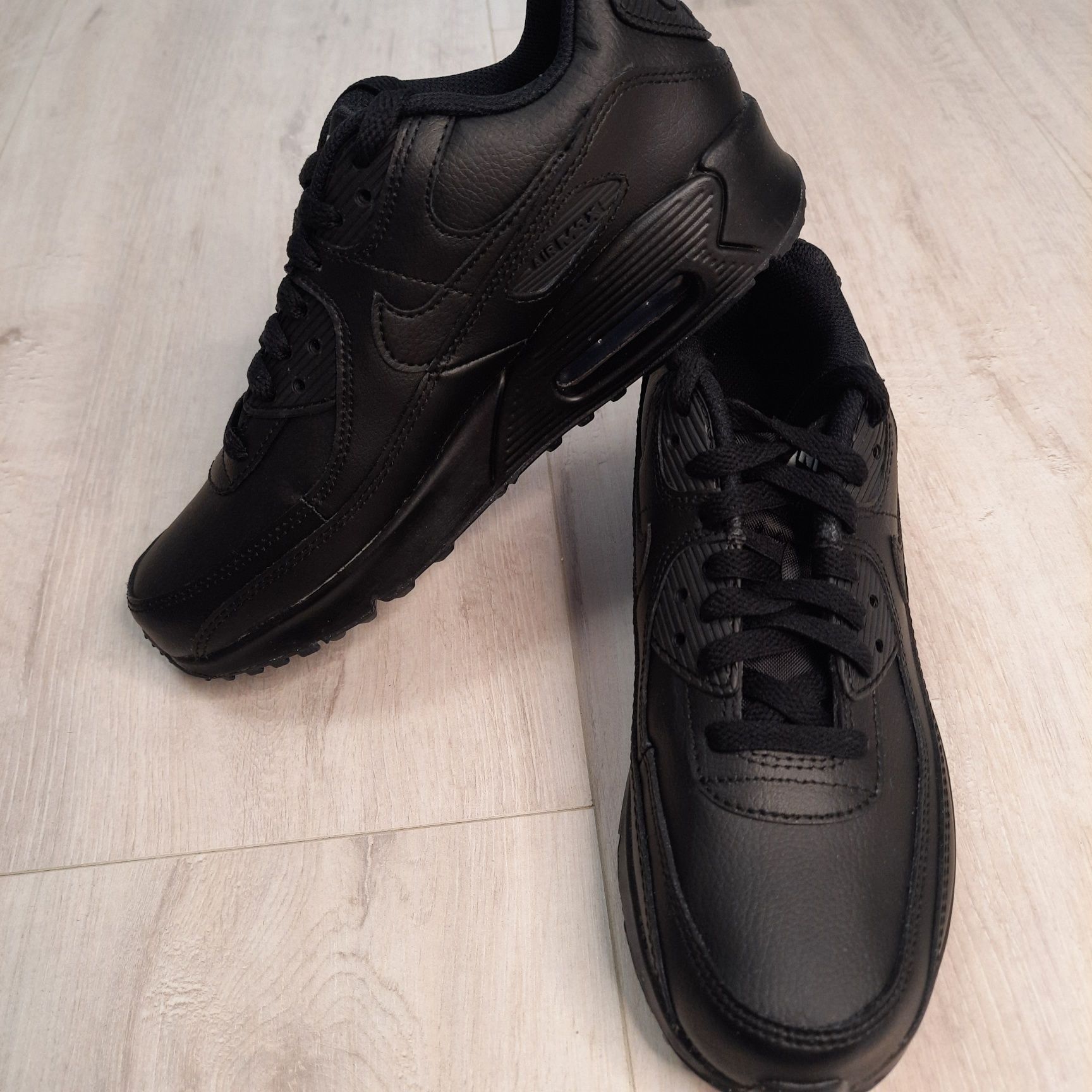 Оригінальні підліткові кросівки Nike Air Max 90 Ltr (gs) (CD6864-001)