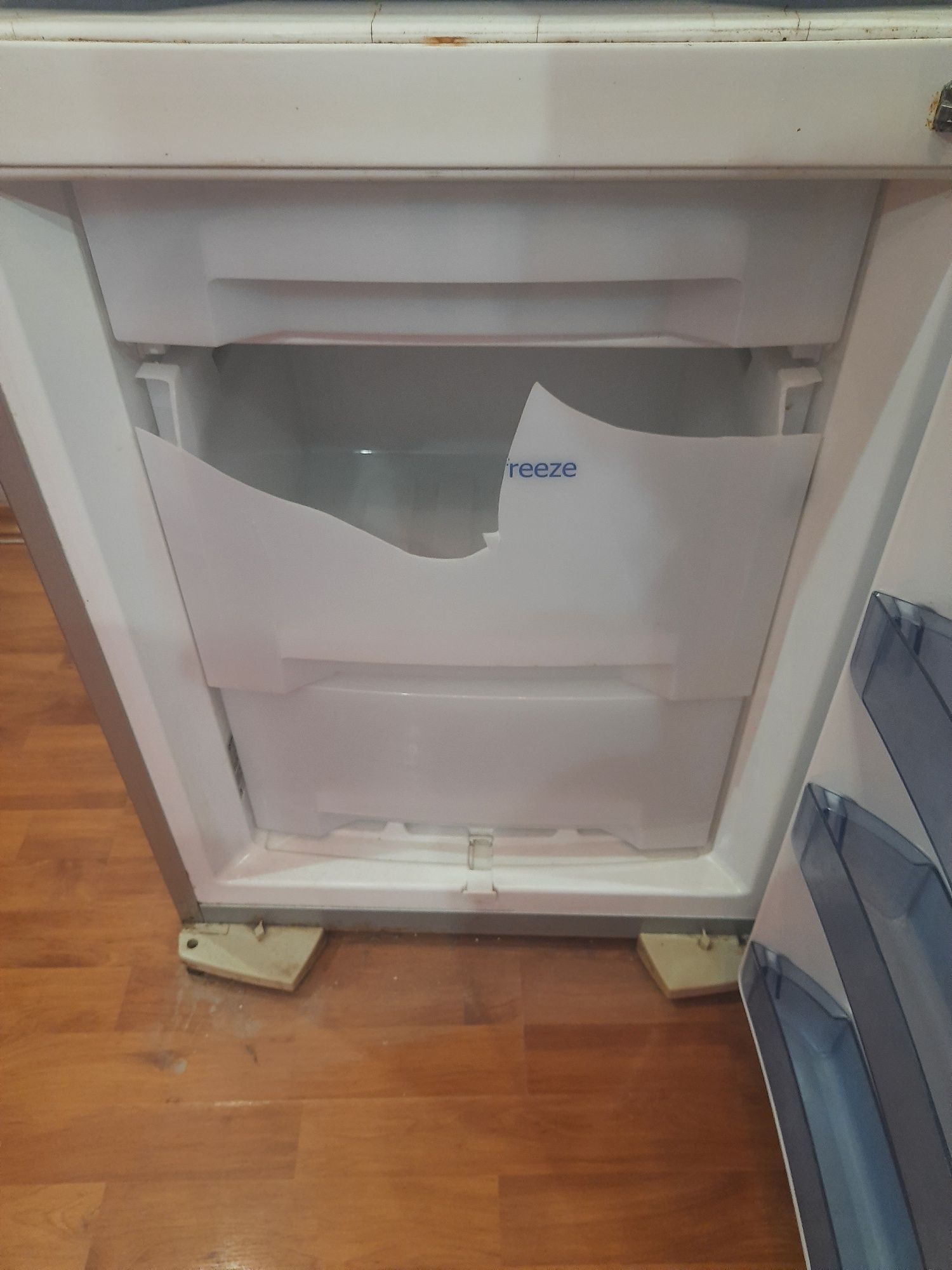 продам холодильник gorenje