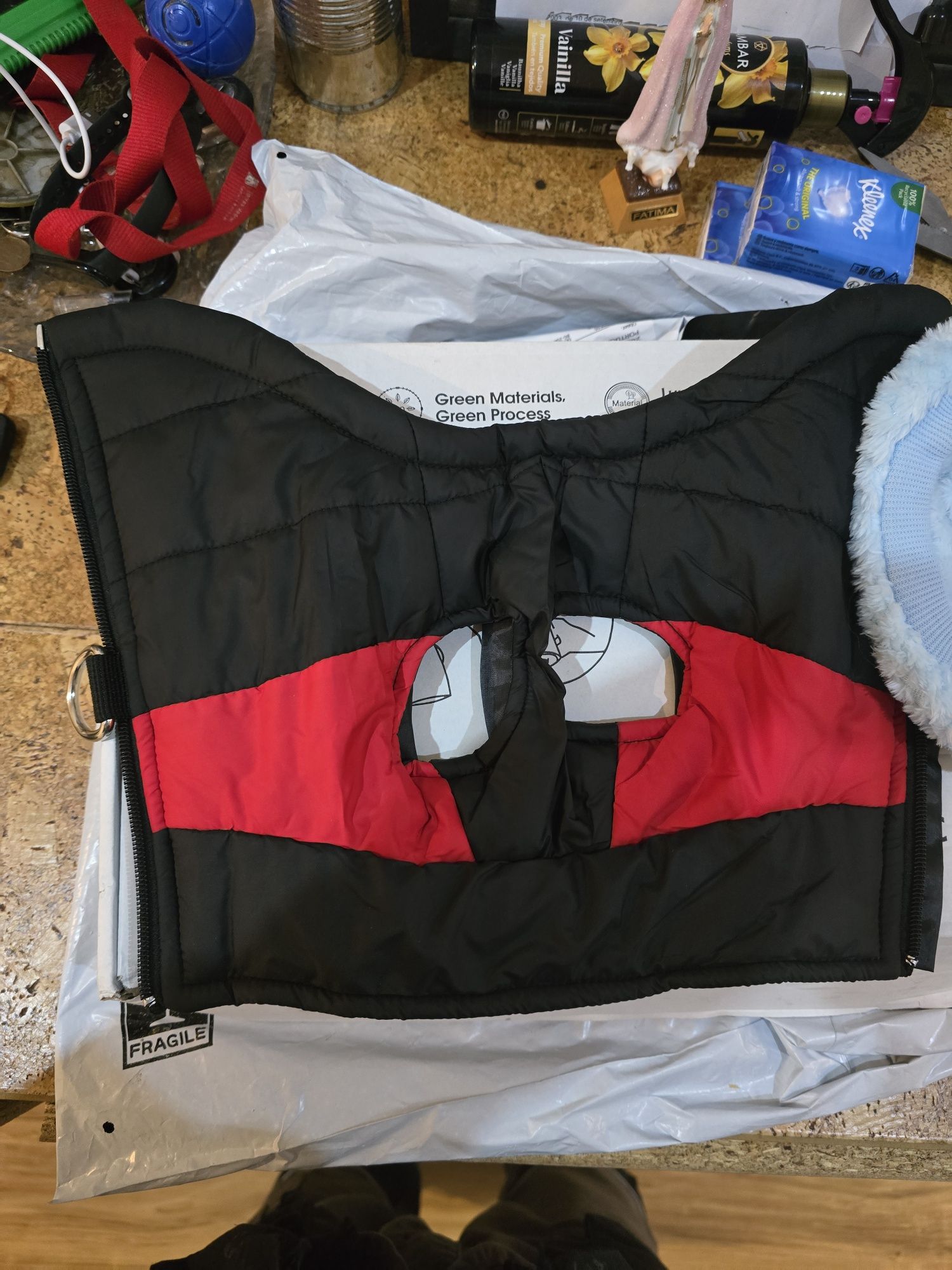 Vendo colete e camisola inverno animais