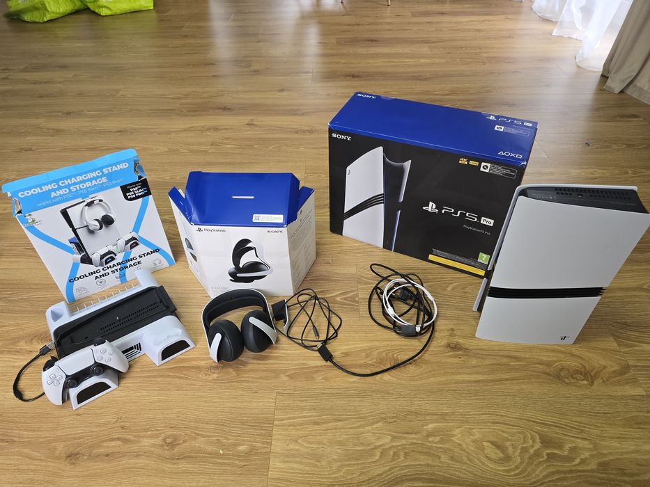Konsola Sony PS5 Pro,słuchawki Pulse,podstawka chłodząca,gwarancja