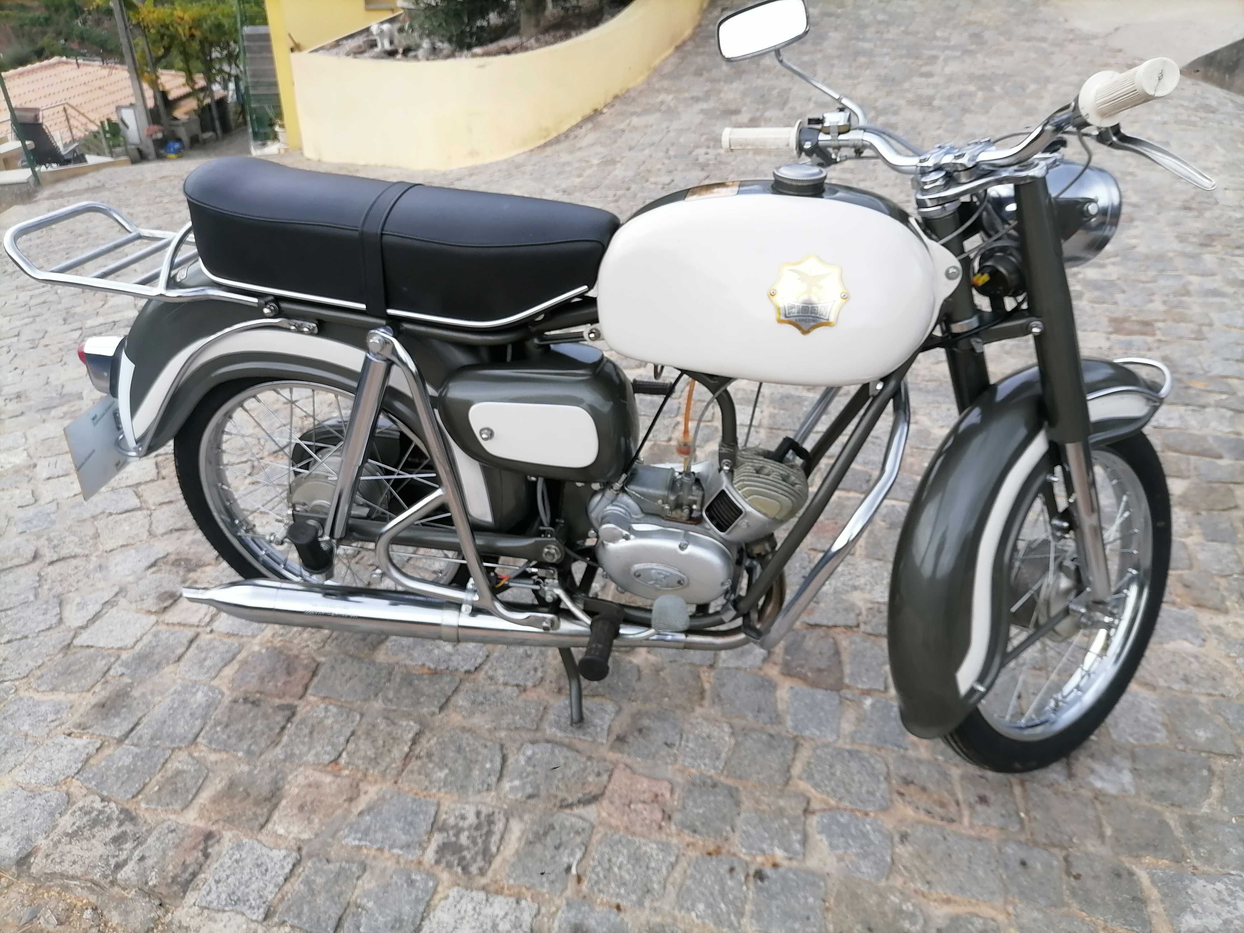 varias motorizadas